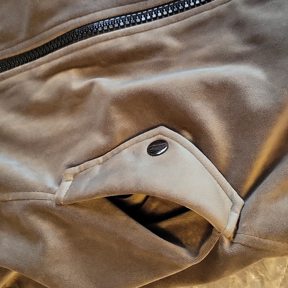 John + Jenn Bomber jacket - Picture 6 of 8